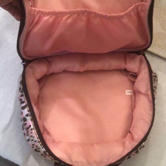 Modella Pink, leopard cosmetic travel bag - Picture 3 of 4